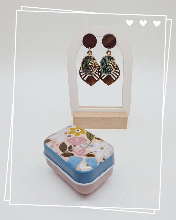 Eclat Solaire – Boucles d’oreilles en bois & laiton doré