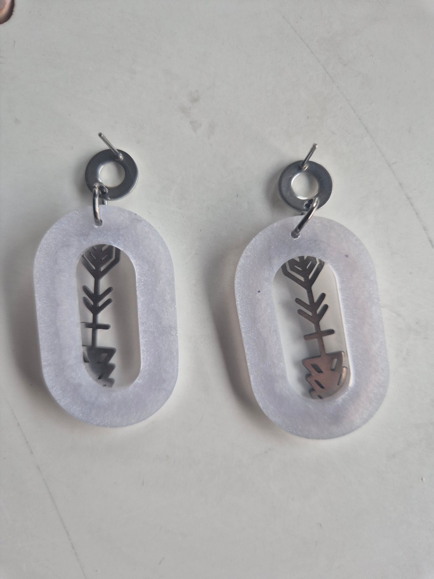 Flèche Boréale – Boucles d'oreilles bohèmes bleu lavande nacré