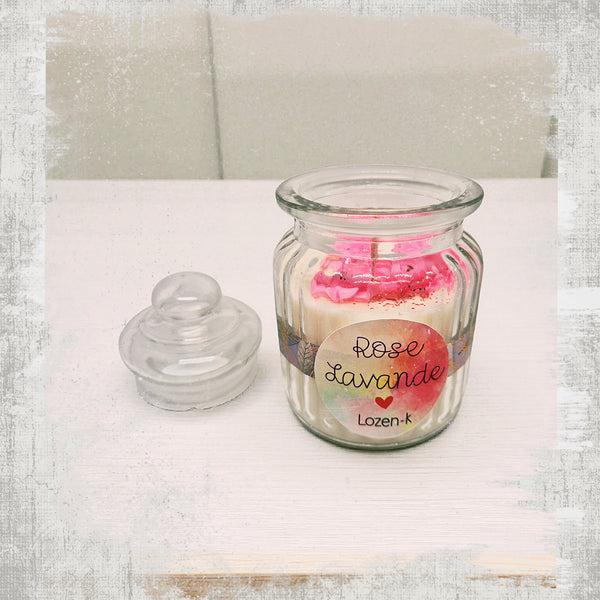 Bougie Bonbonnière parfumée “Éveil Floral”