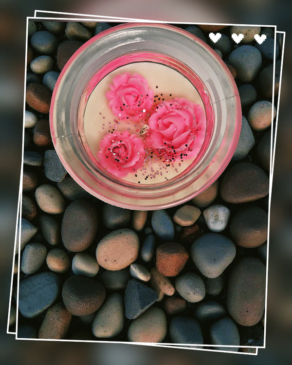 Bougie Bonbonnière parfumée “Éveil Floral”