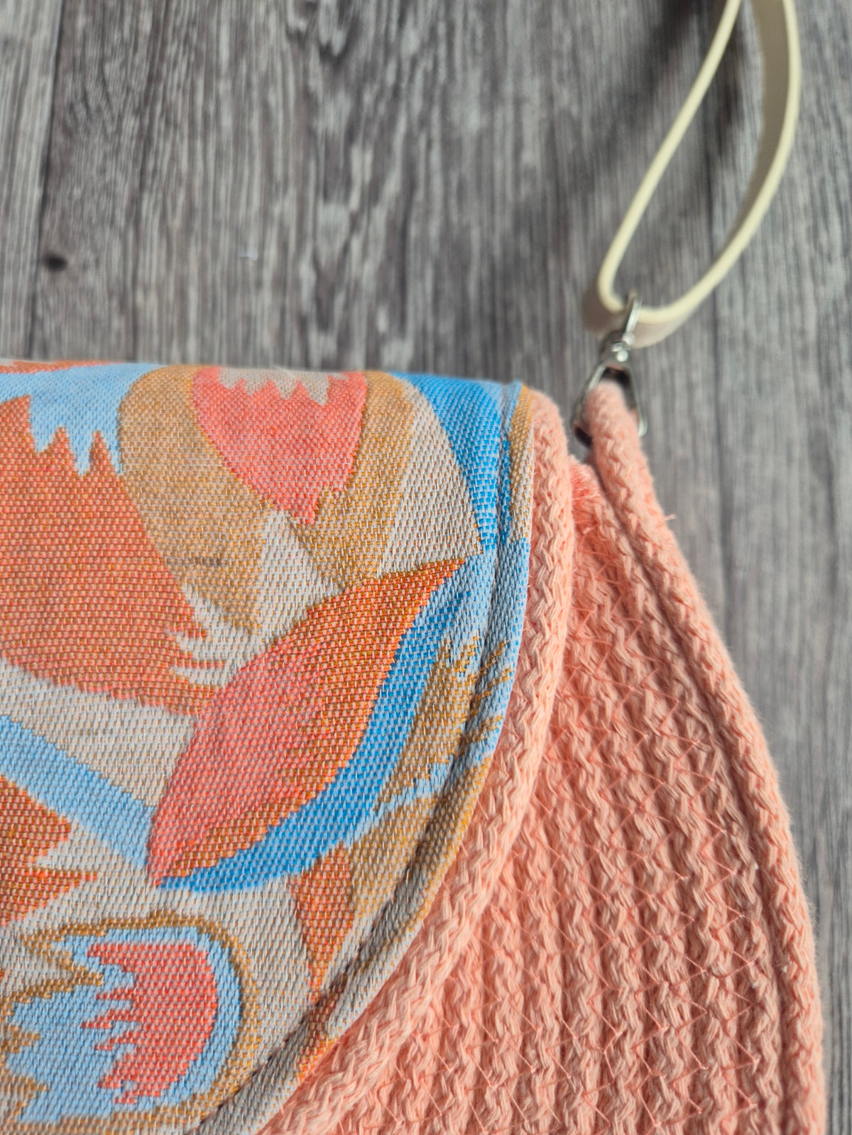Sac en corde pêche pastel – Sac bohème chic fait main Lozen-k